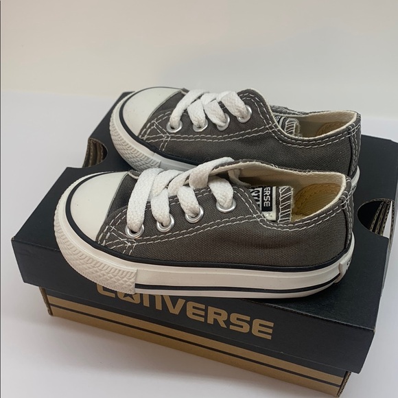 •Converse Chuck Taylor All Star OX Baby  Size 4 Charcoal & White Color - Picture 1 of 6